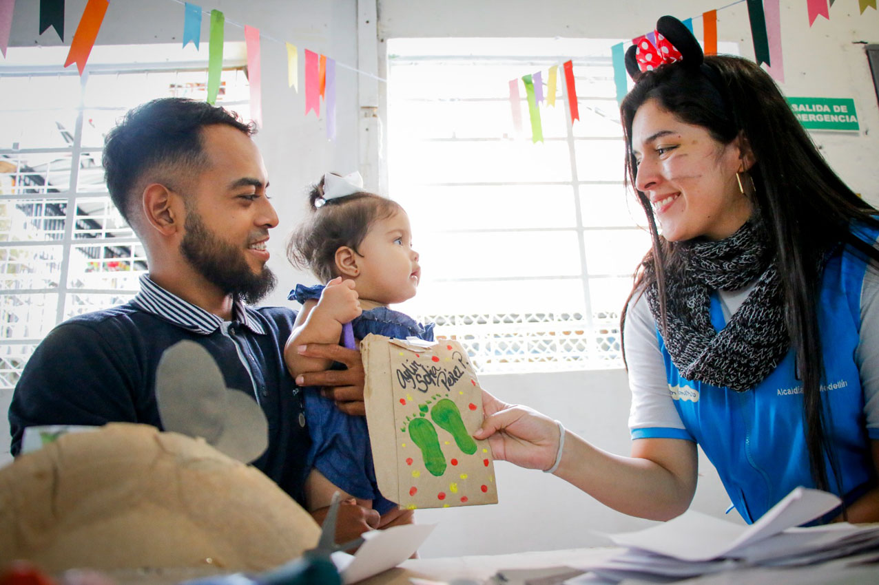 Imagen Buen Comienzo atención a familias (3)