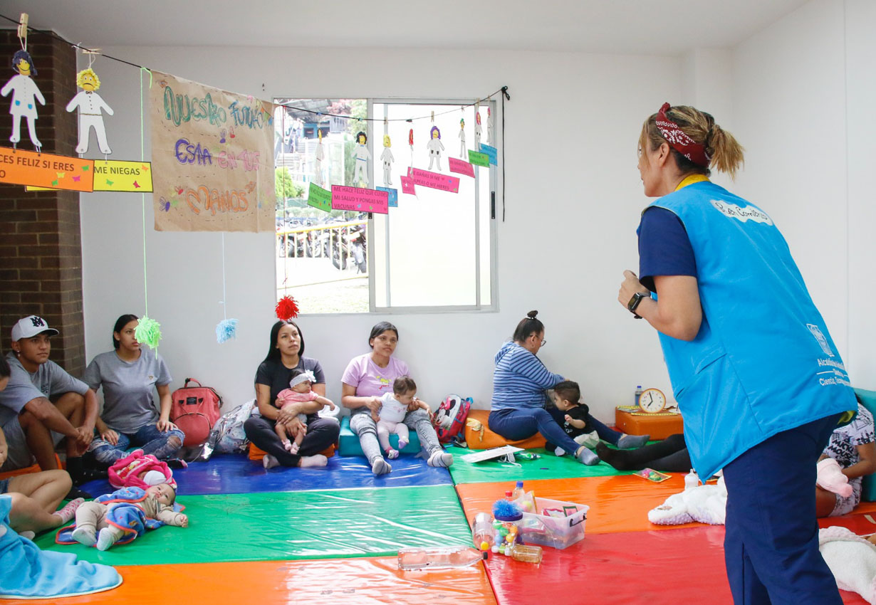 Imagen Buen Comienzo atención a familias (5)