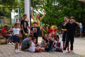 Imagen JUGUEMOS EN EL PARQUE TEJIENDO HOGARES (2)