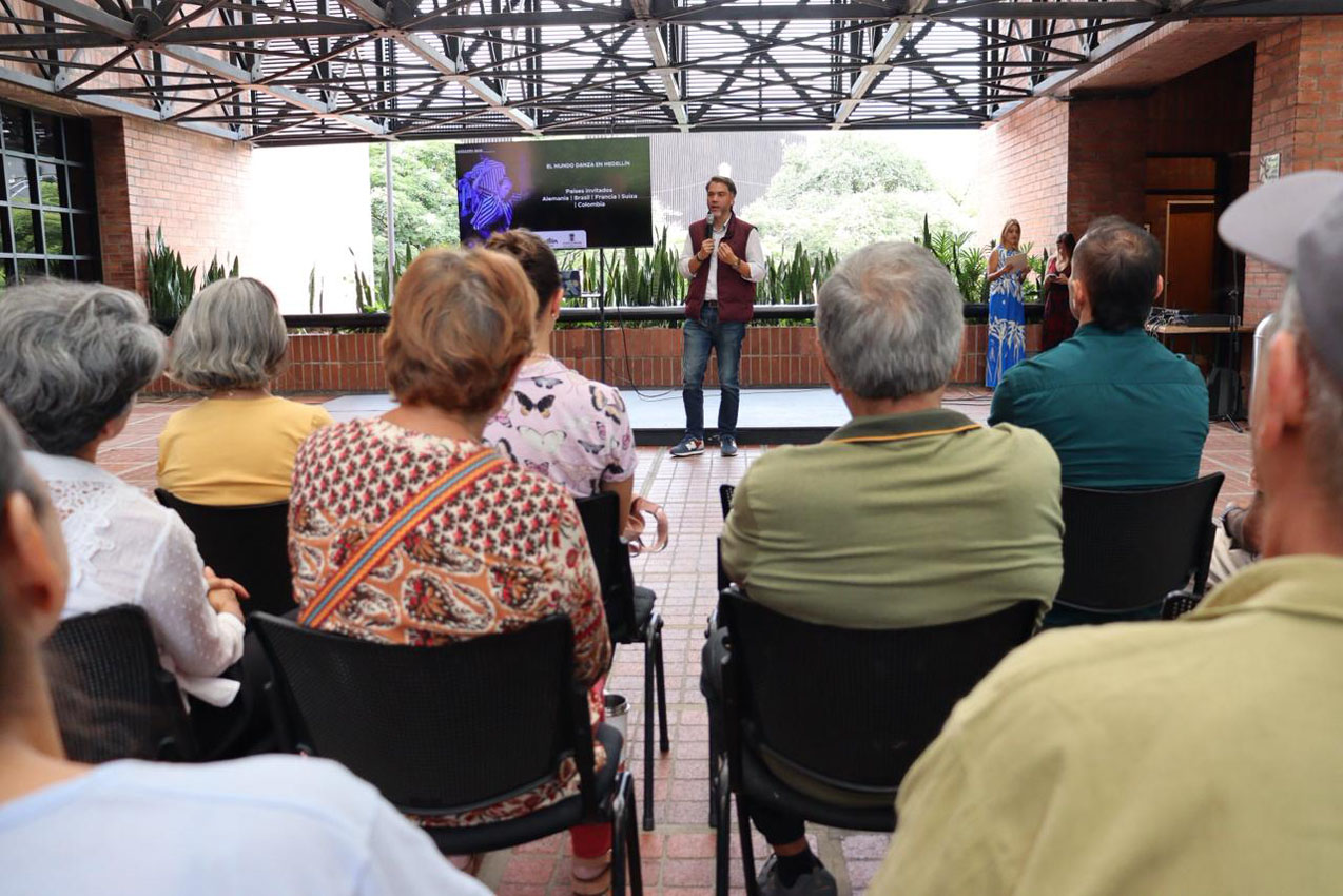 Imagen La danza se toma Medellín (3)