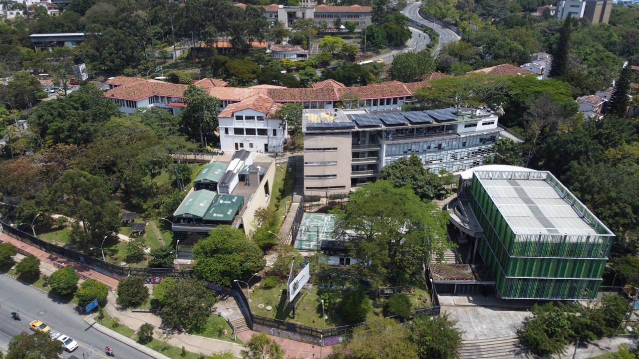 Imagen becas de PP y Colmayor (1)