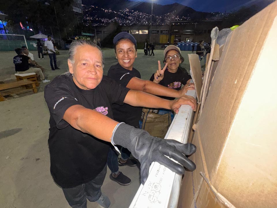 Imagen el reciclaje en sustento y en ejemplo Foto 7