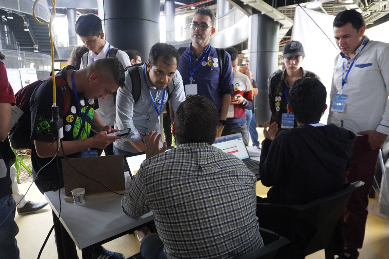 Imagen formación competencias digitales e inglés (1)