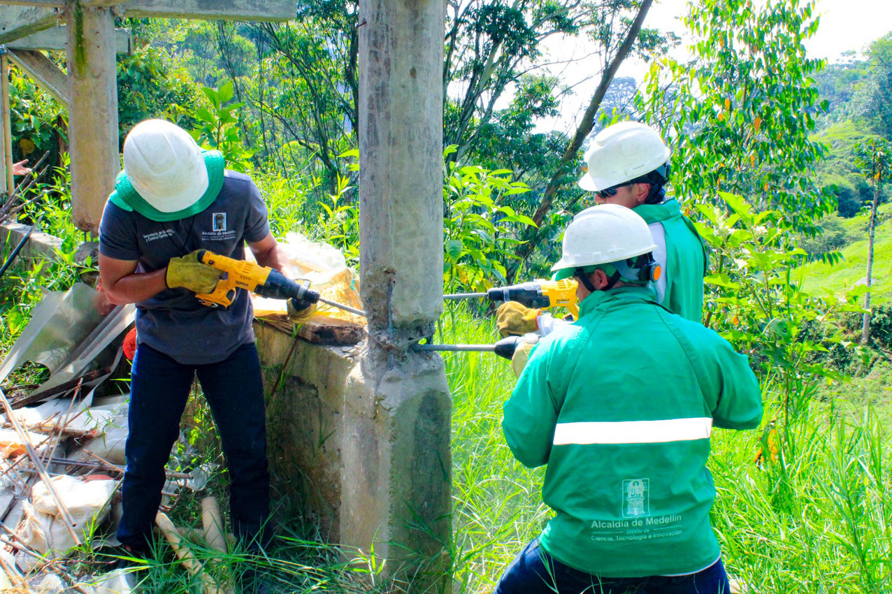 Imagen loteo ilegal construcciones removidas (4)