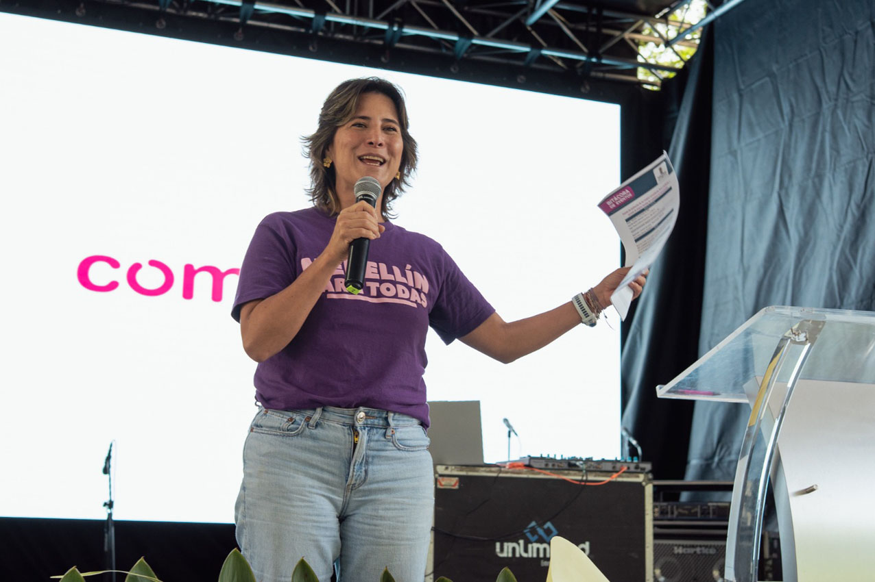 Imagen reconocimiento a 5.000 cuidadoras (5)