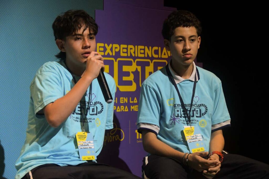 Imagen 367 estudiantes de Medellín exhibieron su talento (1)