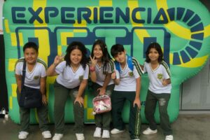 Imagen 367 estudiantes de Medellín exhibieron su talento (1)