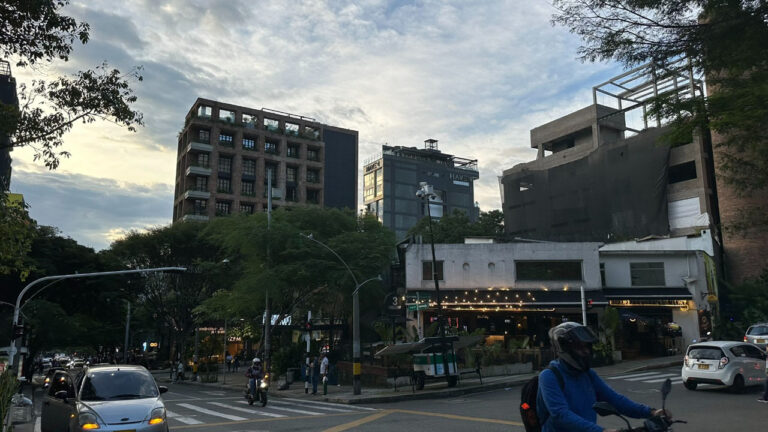 Imagen La Alcaldía de Medellín consolida la transformación de El Poblado (4)