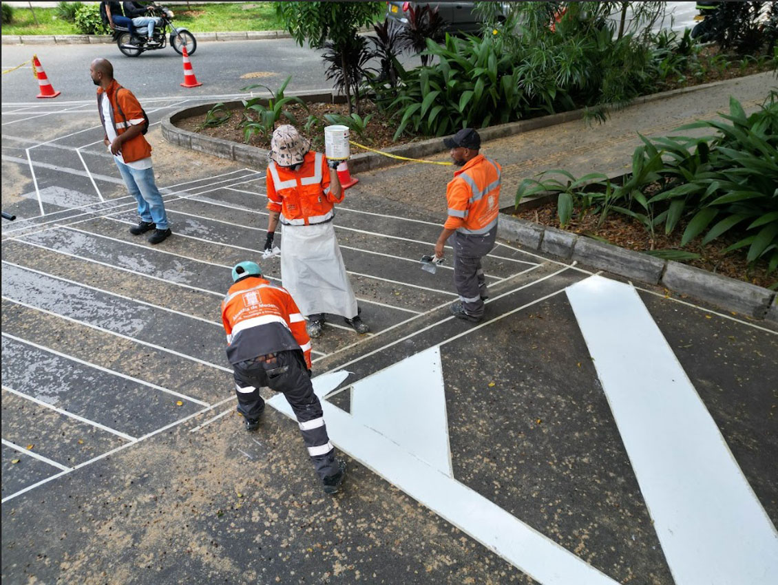 Imagen Más seguridad vial en Laureles (4)