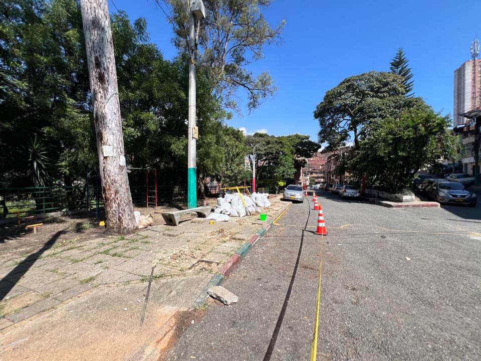 Imagen Medellín reinició obras de restauración en el espacio público del Centro de Desarrollo Cultural Moravia (1)