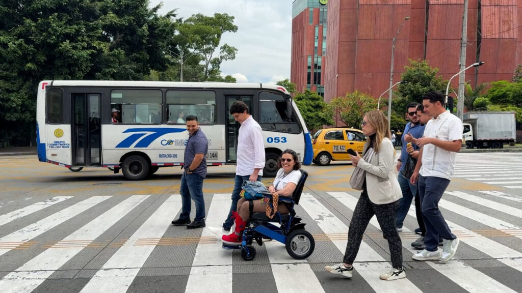 Imagen Ruta N y la empresa privada se unen para mejorar la movilidad inclusiva en Medellín (2)