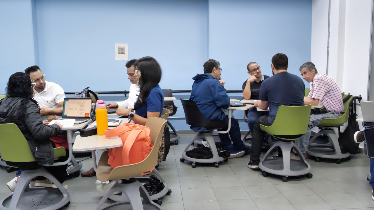 Servidores públicos crean soluciones innovadoras con IA Imagen Servidores públicos crean soluciones innovadoras con IA (2)