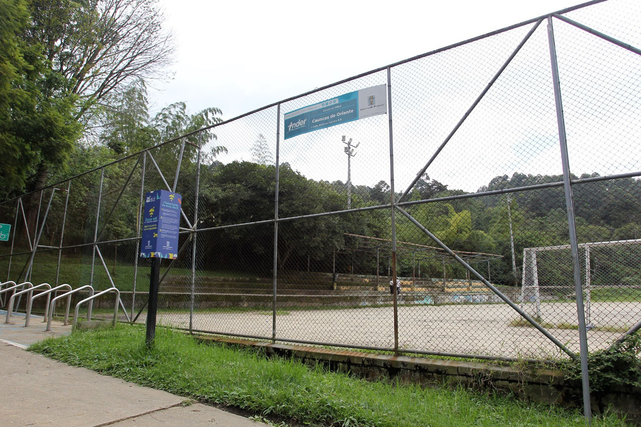 Imagen cancha certificada por la FIFA (2)
