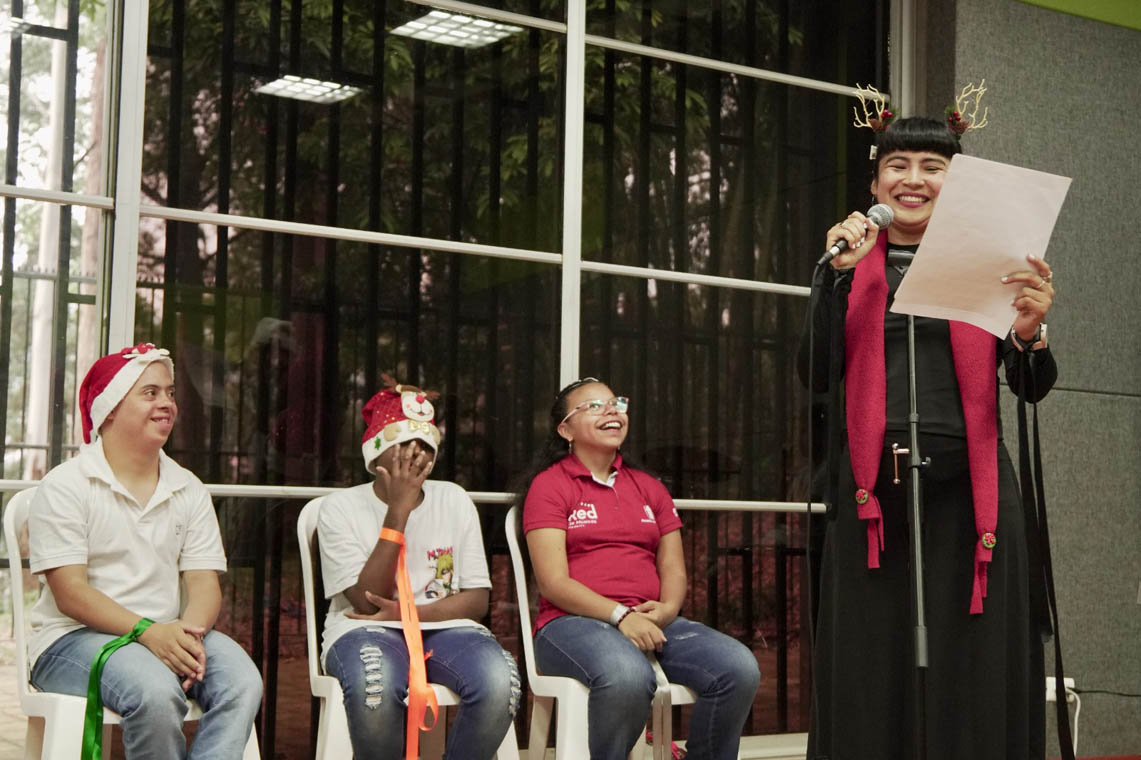 Imagen de músicos navideños