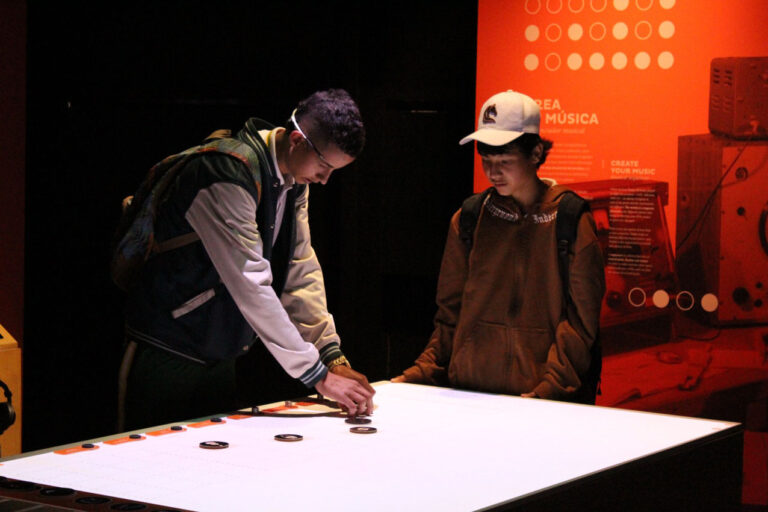 Imagen estudiantes y docentes afianzan habilidades en ciencia, tecnología e innovación (1)