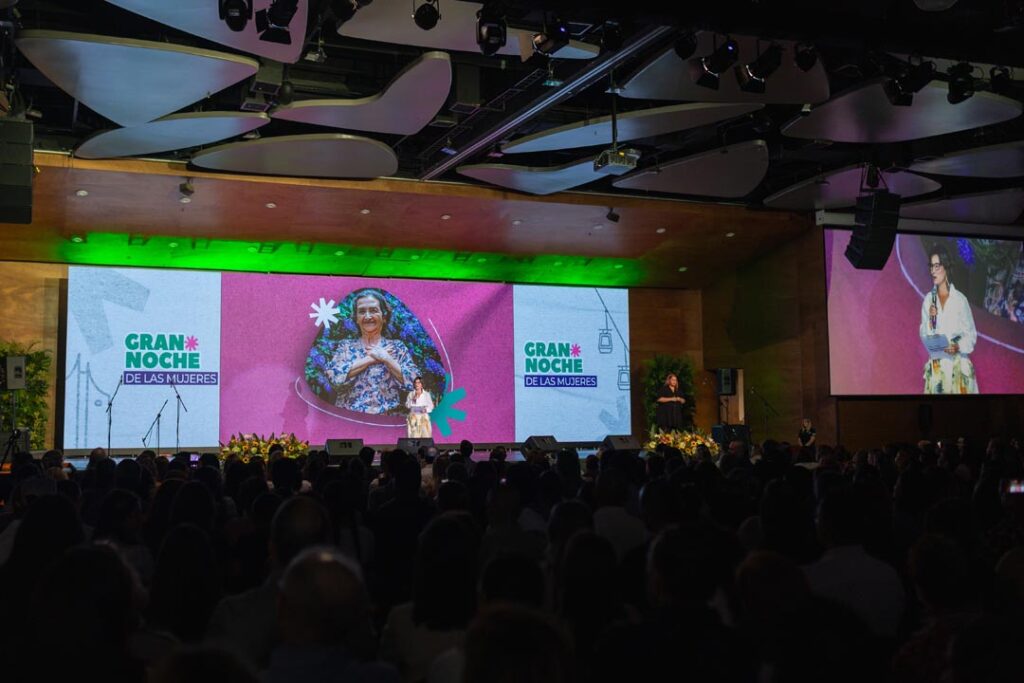 Imagen reclusas de la cárcel El Pedregal de Medellín GENERAL