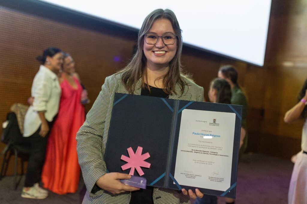 Imagen reclusas de la cárcel El Pedregal de Medellín PAULA