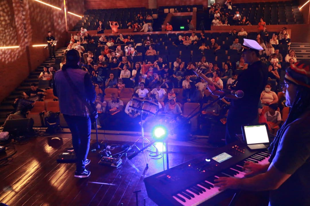 Médicos roqueros (12)