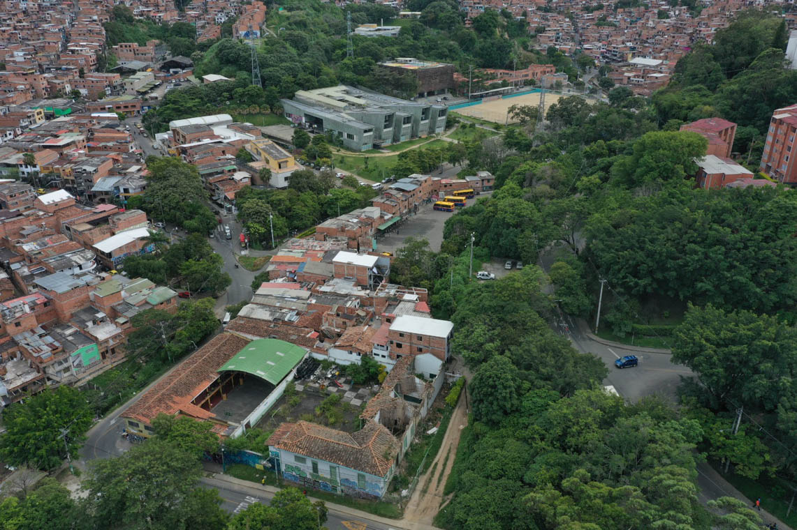 Render panorámica de colegio