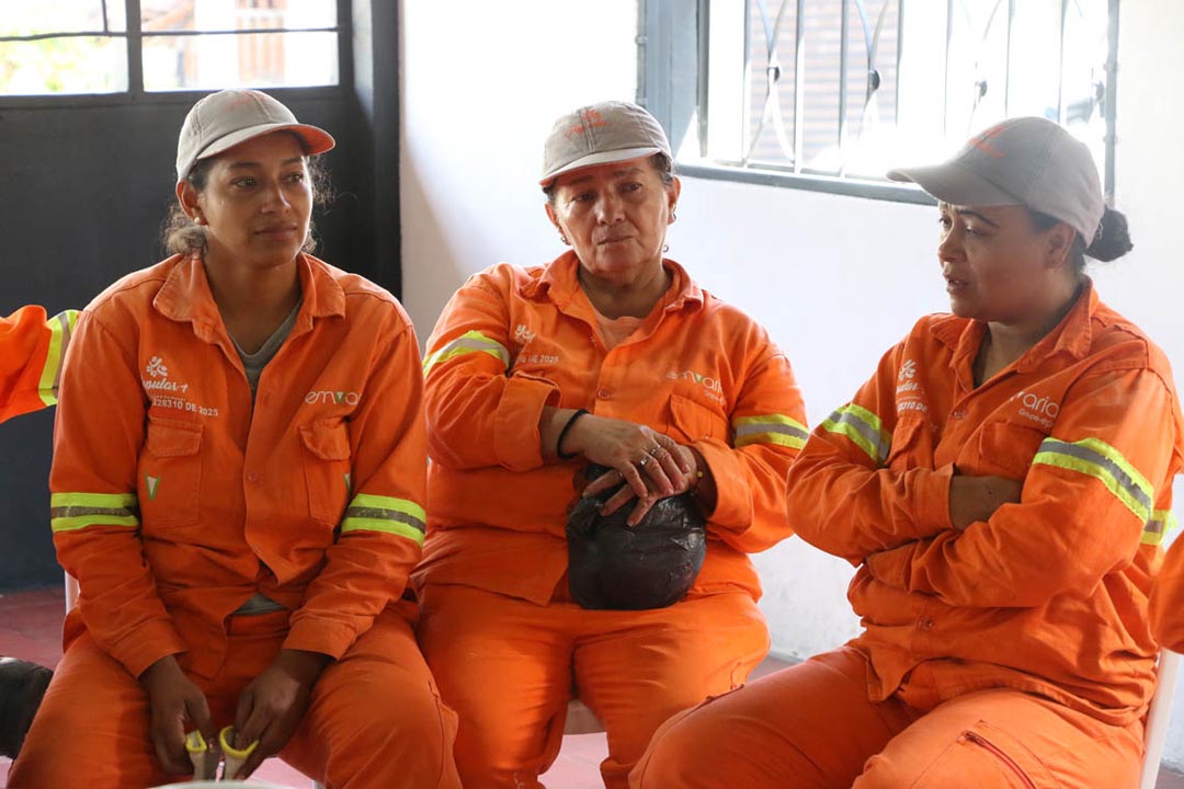 imagen recolectores en Medellín (9)
