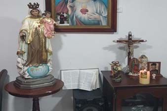 Altar de la casa de Carlos Correa Imagen Altar de la casa de Carlos Correa