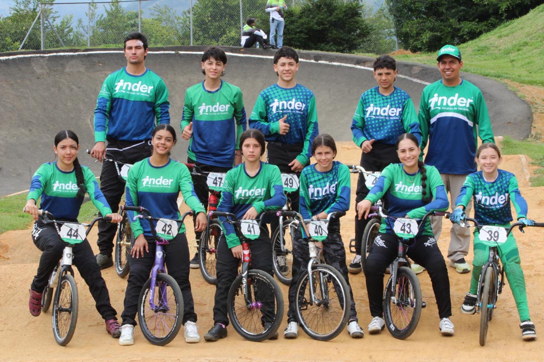 Imagen BMX con el Inder Medellín FOTOS LAURA G (4)
