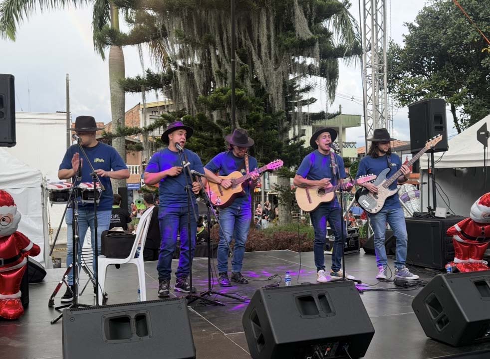 Grupo musical en el día de los Corregimientos Día de los Corregimientos Banda