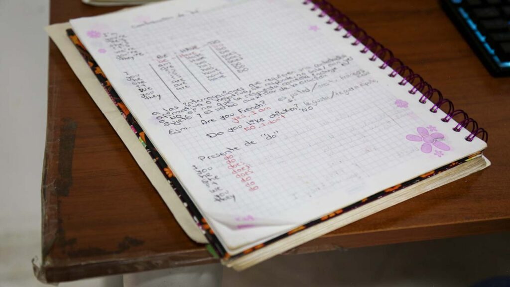 Cuaderno de estudio de Gloria Sánchez Imagen Gloria Sánchez