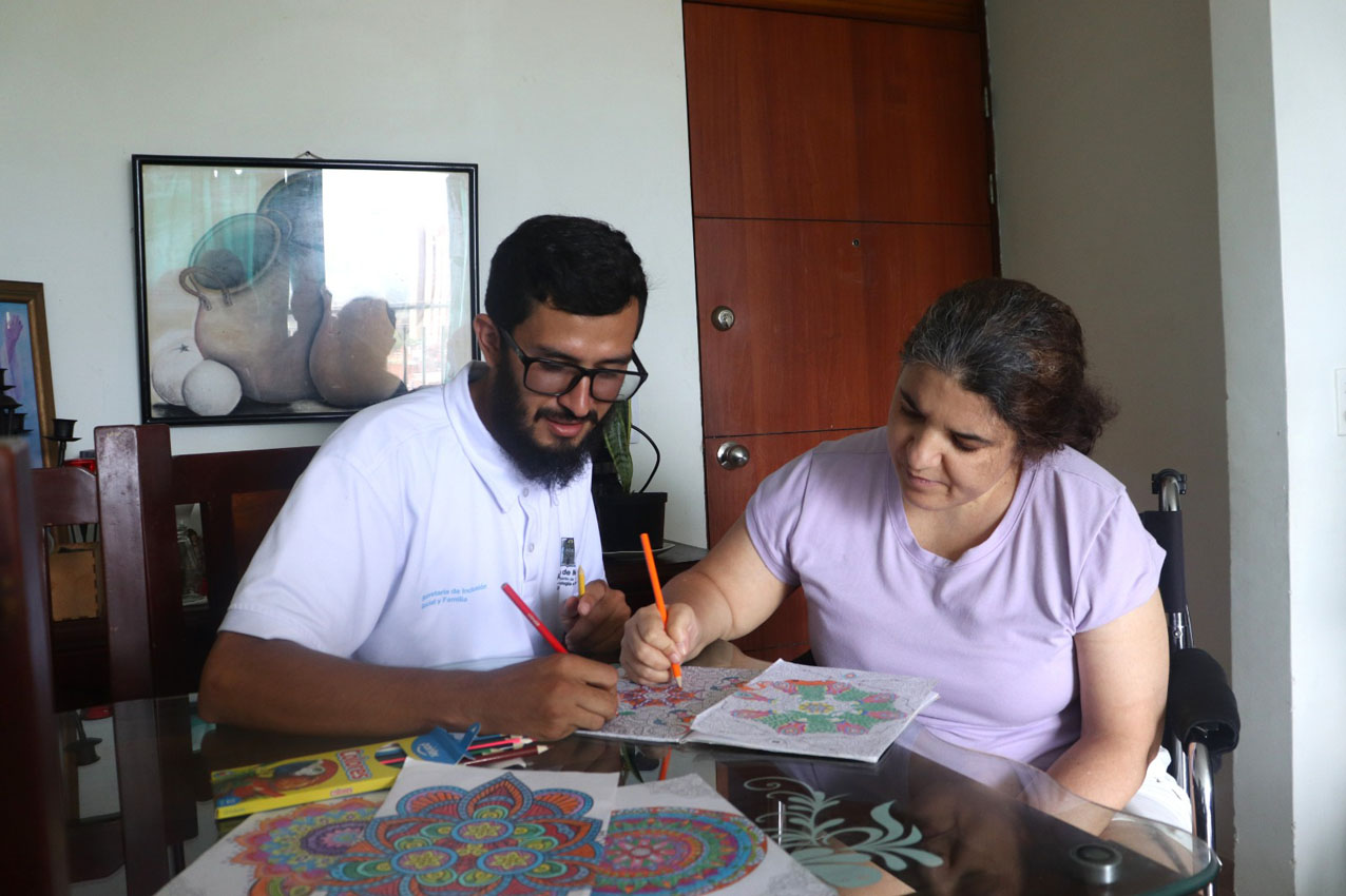 Imagen cuidadores de personas con discapacidad (1)