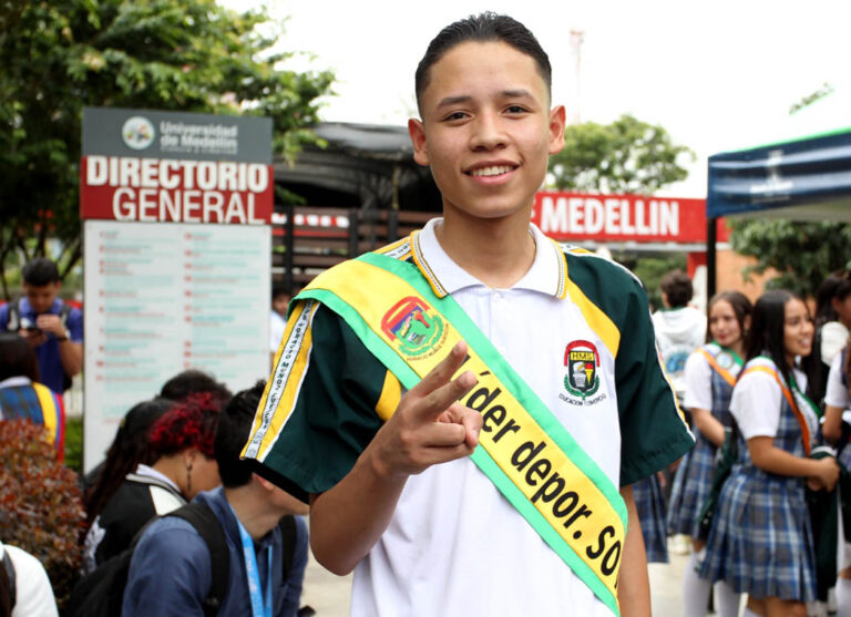 Imagen de joven líder deportivo