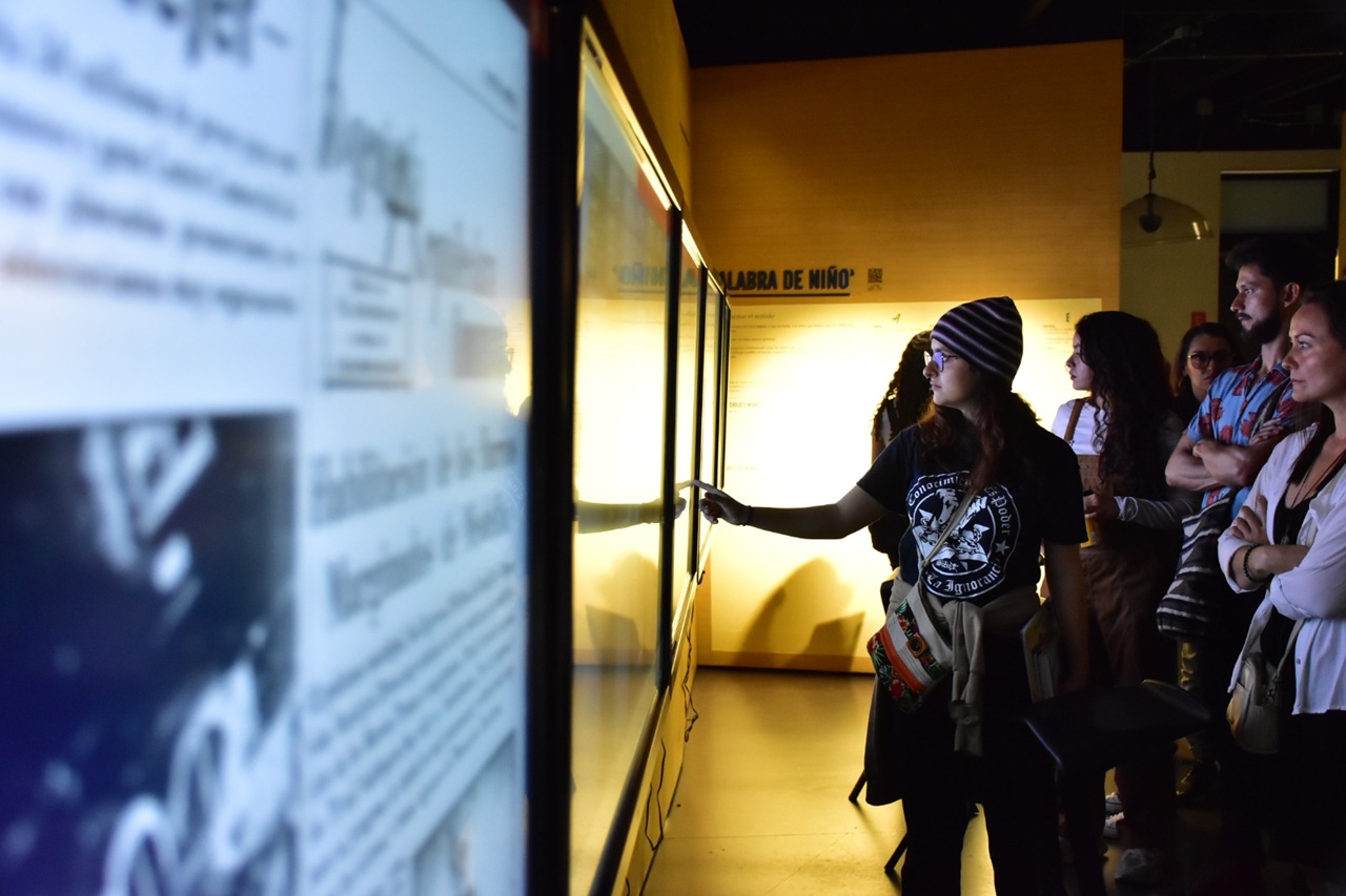 Imagen historia del conflicto armado Museo Casa de la Memoria (4)