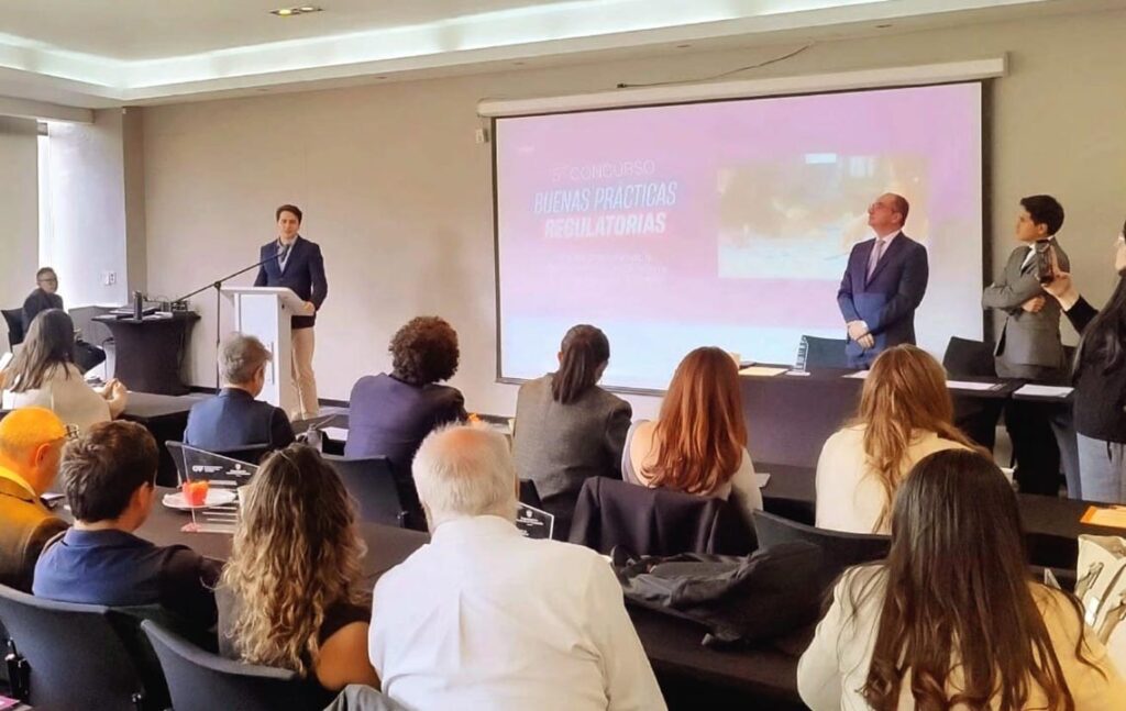 Imagen primer lugar en buenas prácticas regulatorias e innovación 