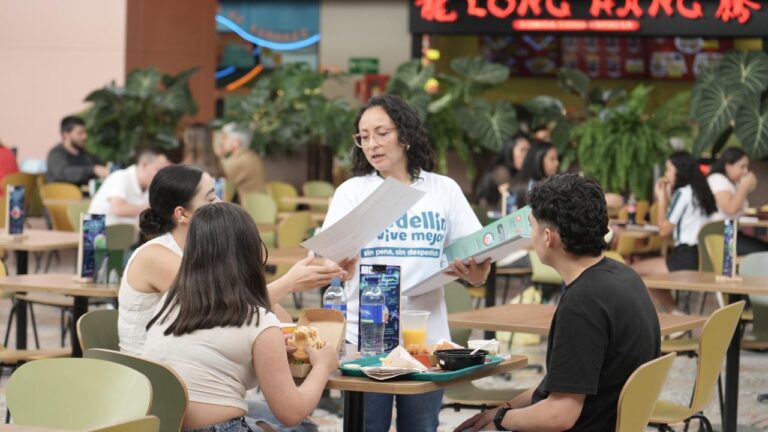 Campaña para disminuir la cantidad de comida que termina en la basura