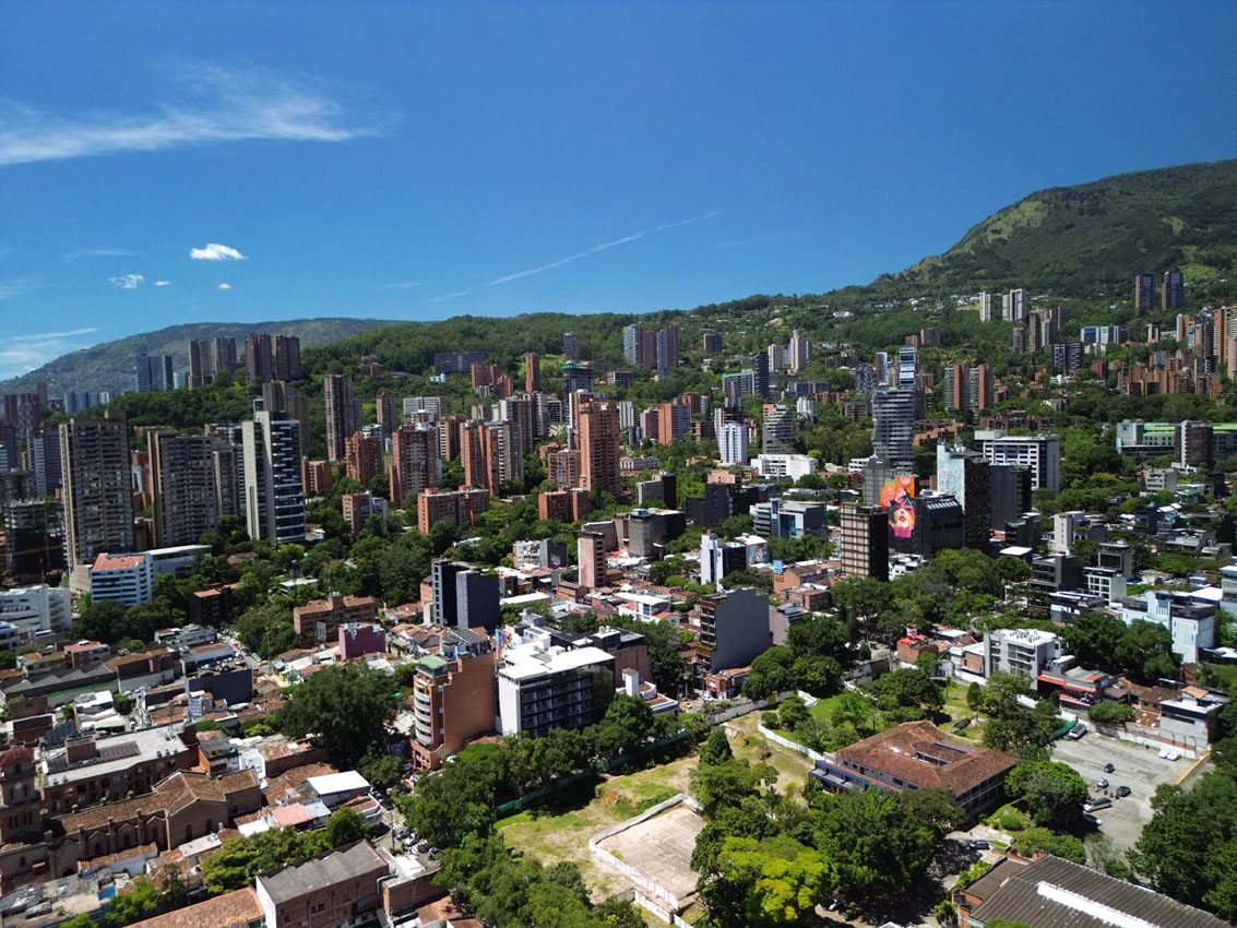 El Poblado Imagen El Poblado (1)