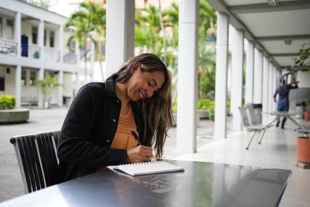Imagen Matrícula Cero sigue llenando los sueños de los jóvenes foto 5