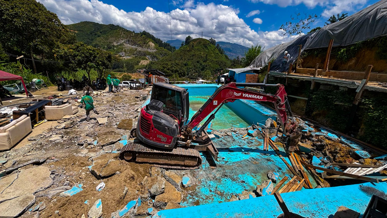 Imagen Medellín récord en remociones y espacio público recuperado (4)