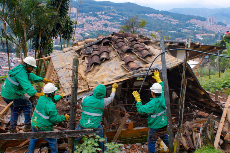 Imagen Medellín récord en remociones y espacio público recuperado (5)