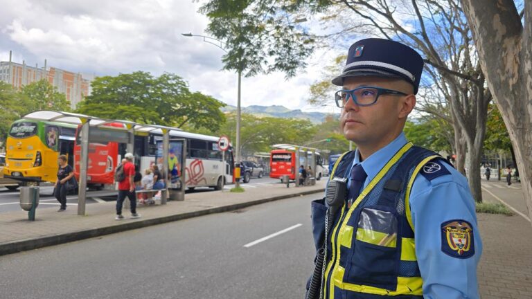 Imagen Servir a Medellín desde la calle 1
