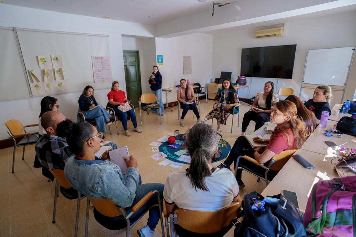 Imagen de capacitación con la comunidad