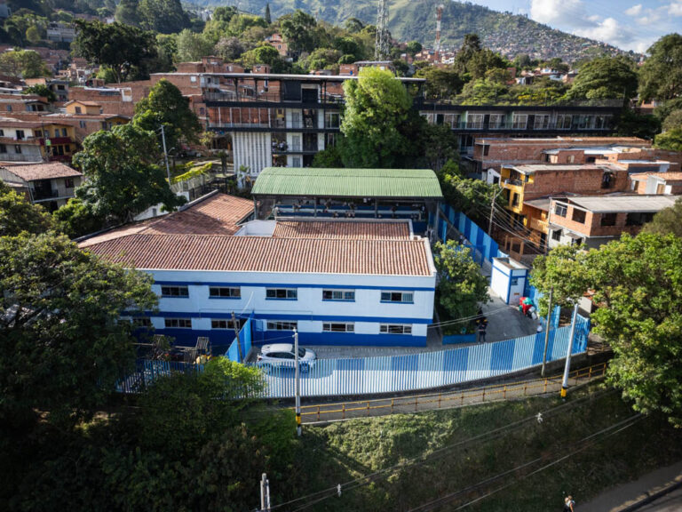 Imagen panorámica de colegio