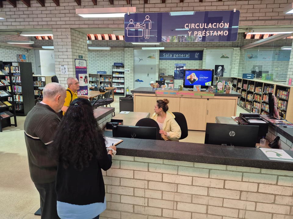 Imagen Biblioteca Pública La Floresta CIRCULACIÓN