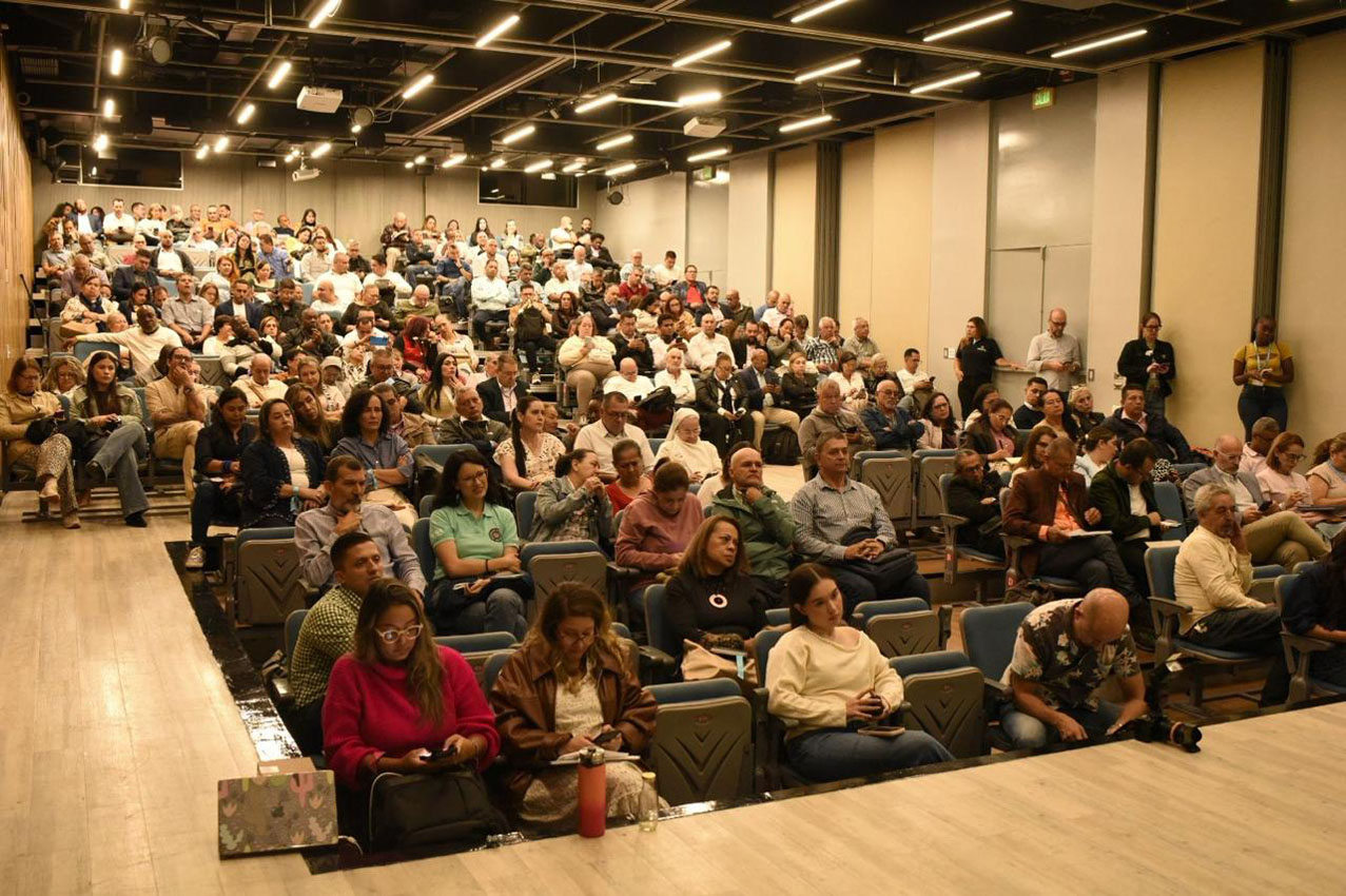 Escuela Inteligente Imagen Escuela Inteligente (2)