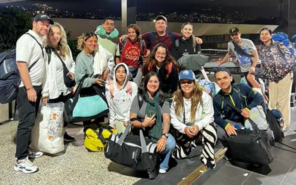 Imagen Fundación Pálpitos previa salida Terminal del Norte al Chocó