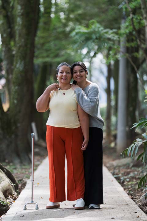 Imagen Inés Taborda con Tejiendo Hogares foto 2