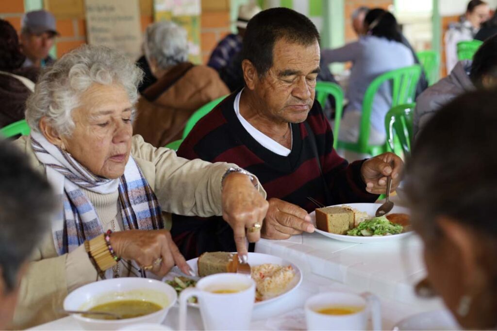 Imagen atención a personas mayores en 2026 (1)