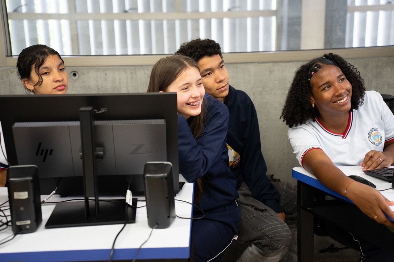 Imagen formación digital en bibliotecas públicas (2)