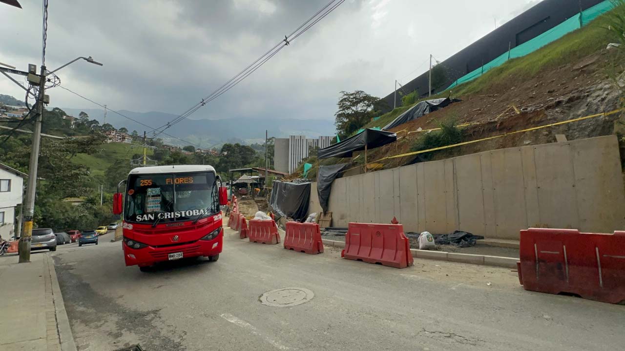 Imagen habitantes de zonas de alto riesgo de Medellín (4)