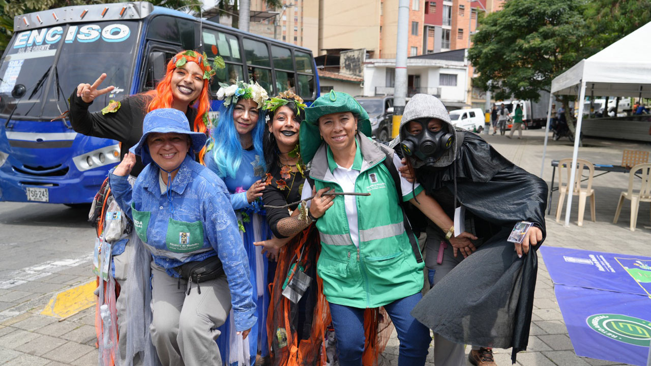 Imagen intervencióna quebrada Santa Elena y entorno del Museo Casa de la Memoria (4)