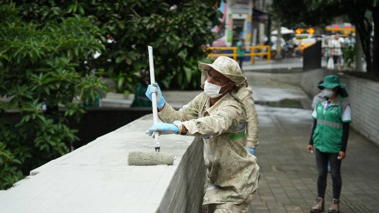 Imagen intervencióna quebrada Santa Elena y entorno del Museo Casa de la Memoria (2)