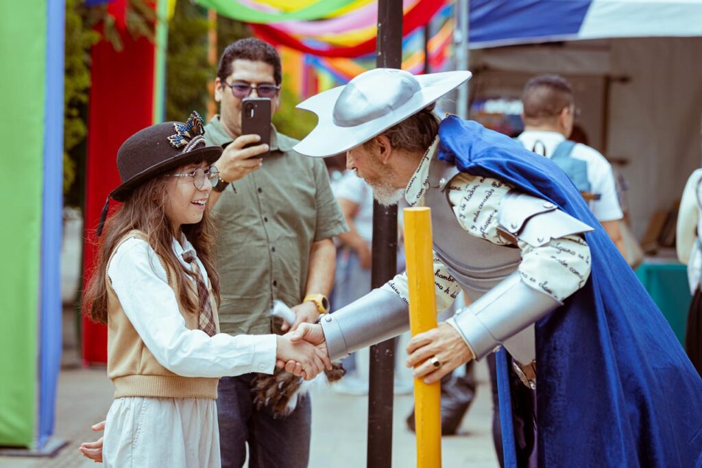 Abril Espinosa en la Fiesta del Libro y la Cultura